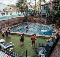 Why Not Backpackers - QLD Tourism