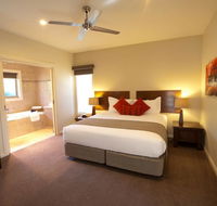 Wild Cattle Creek Estate - QLD Tourism
