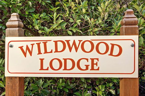 Wildwood Lodge - QLD Tourism 1