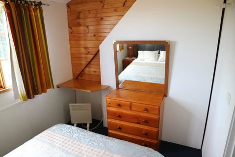 Wind Song Mountain Retreat - QLD Tourism 1