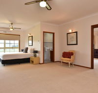 Wine Country Homestead 1br Studio - QLD Tourism