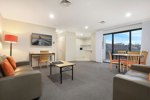 Wollongong Serviced Apartments - Queensland Tourism 3