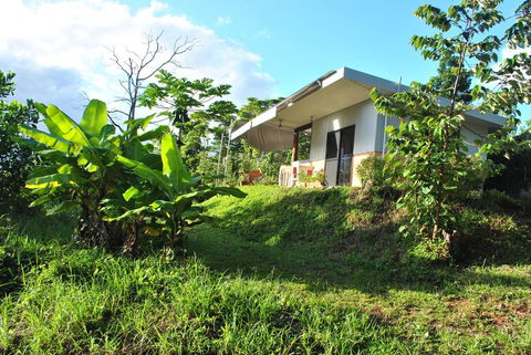 Wompoo Eco Retreat - Queensland Tourism 3