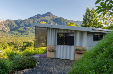 Wompoo Eco Retreat - QLD Tourism 0