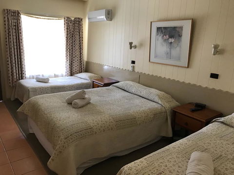 Woodmans Hill Motel - QLD Tourism 2