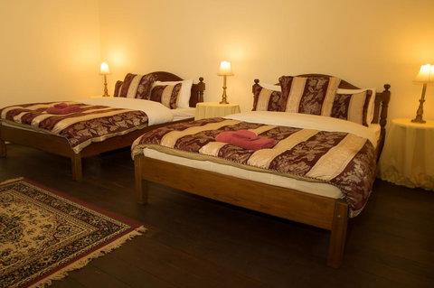 Wooleen Station - QLD Tourism 3