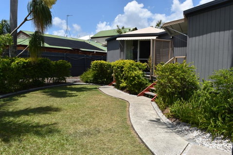 Wunpalm Motel & Holiday Cabins - QLD Tourism 3
