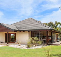 Yallingup Retreat - QLD Tourism