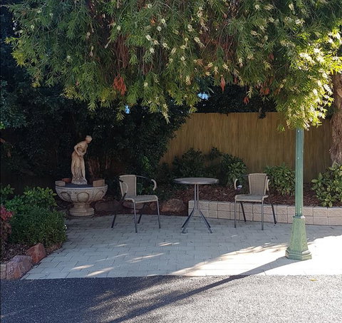 Yambil Inn - QLD Tourism 3