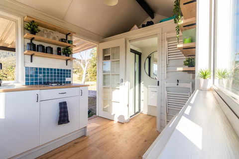 Yarra Valley Tiny House - QLD Tourism 3