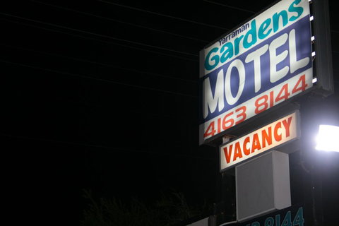 Yarraman Gardens Motel Queensland - QLD Tourism 0