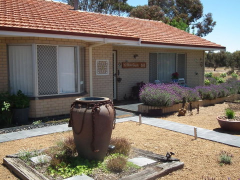 Yellow Gum Bed And Breakfast - QLD Tourism 0