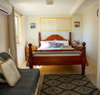 Zen Escape Guest House - QLD Tourism