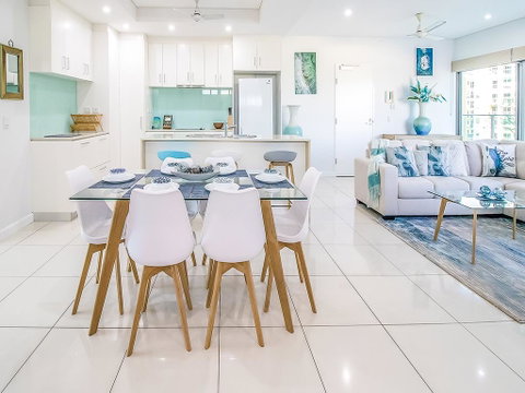 ZEN TOWERS - COZY HOLIDAY HOME For Families In CBD - QLD Tourism 0