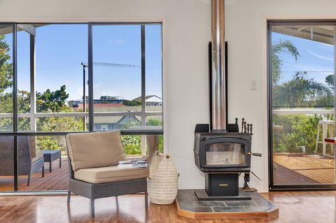 Zephyr Shores - Queensland Tourism 1