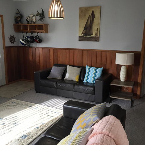 Rose Cottage Sisters Beach Accommodation - QLD Tourism 3