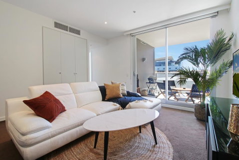 Lux 2BR On Hindmarsh SQ - QLD Tourism 3