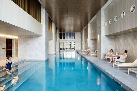 A 2BR Apt With Amazing City Views, FREE Parking - QLD Tourism 3