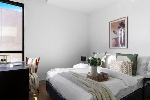 A Chic 2BR Apt Near Melbourne Uni FREE Parking - QLD Tourism 1