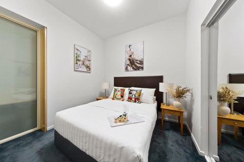 A Chic Apartment On Bourke St Near Chinatown - QLD Tourism 1