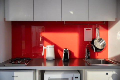 A City-centre Studio For Savvy Business Travellers - Queensland Tourism 2