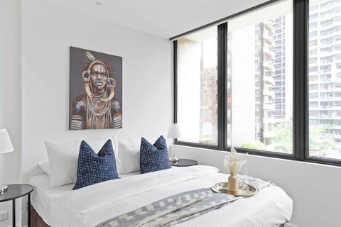 A Cozy 2BR Apt Opposite Southern Cross Station - Queensland Tourism 0