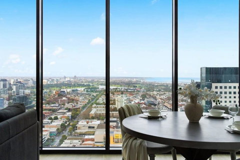 A Cozy 2BR Apt With Panoramic Views FREE Parking - Queensland Tourism 0