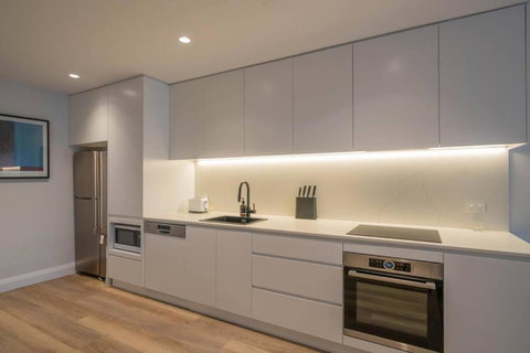 A Luxury 3 Bedrooms Hideaway - Queensland Tourism 1