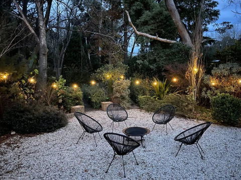Abbey House - 3BR/sleeps 8 - South Leura - Queensland Tourism 4