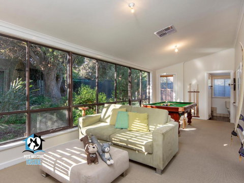 Absolute Beachfront 3BR 2BA Home W/ Beach Track - Queensland Tourism 3