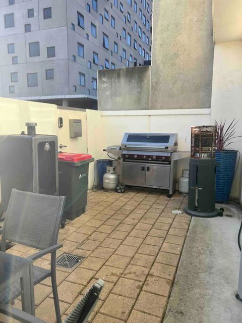 Access To All CBD Has To Offer - Queensland Tourism 1