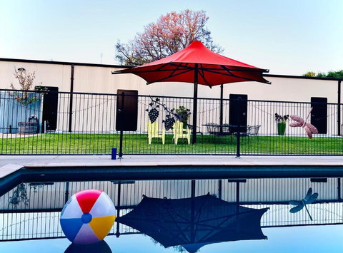 Adelphi Apartments 1 Or 1A - Queensland Tourism 0