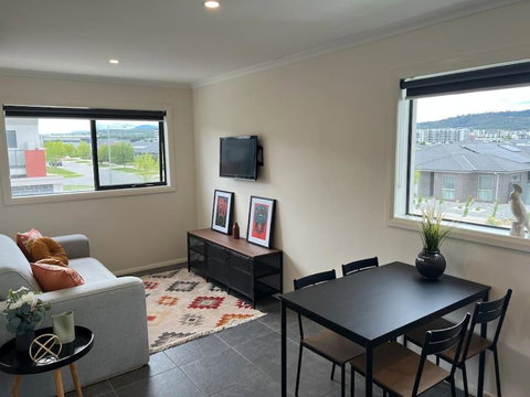 Adorable 1 Bedroom Unit In Coombs - Queensland Tourism 1