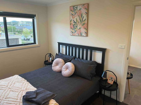 Adorable 1 Bedroom Unit In Coombs - Queensland Tourism 2