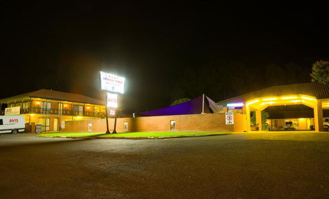 Advance Motel - Queensland Tourism 1