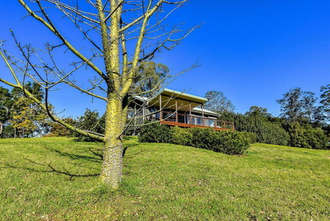 Afterglow Cottages - Queensland Tourism 3