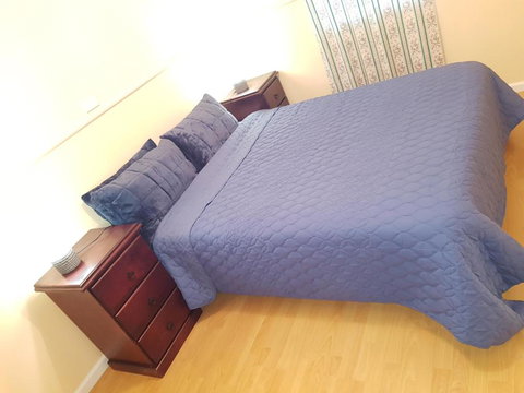 AGVA OPAL - Queensland Tourism 1