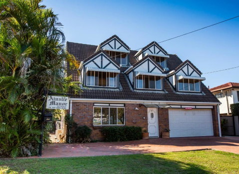 Ainslie Manor Bed And Breakfast - QLD Tourism 4