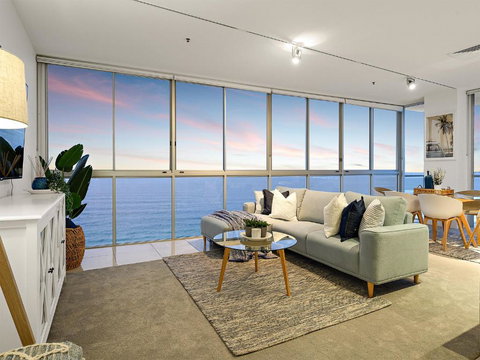 Air On Broadbeach - Queensland Tourism 1