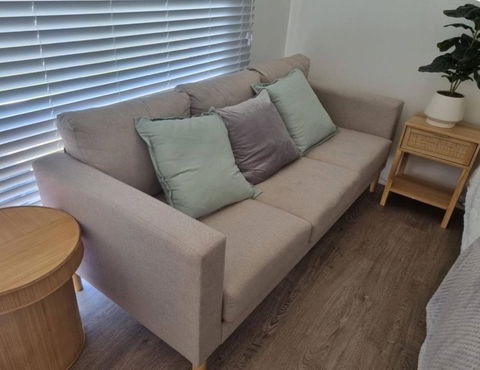 A Comfortable And Quiet 2bedroom House And A 1bedroom Bungalow - Queensland Tourism 4