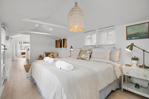 A Perfect Stay - The Boat House - Queensland Tourism 0