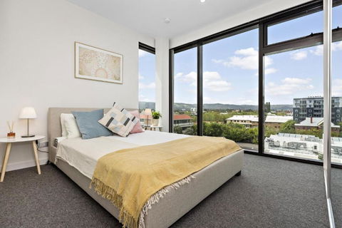 Ambrosia - East End Hillside Haven - Queensland Tourism 0