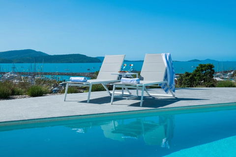Airlie On Airlie - Queensland Tourism 0