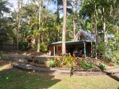 Alba The Scots Cottage Walk Every Where - Queensland Tourism 1