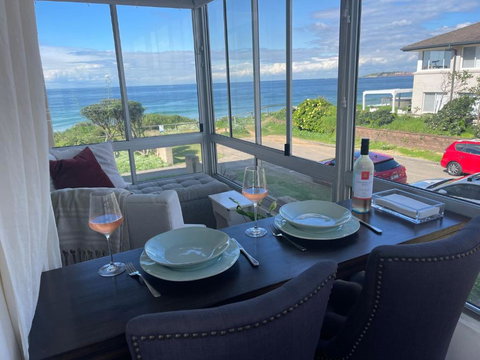 Albemarle On The Beach - Queensland Tourism 0