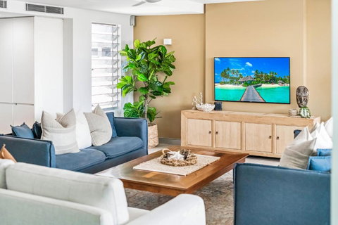 Alex Beach House - Queensland Tourism 3