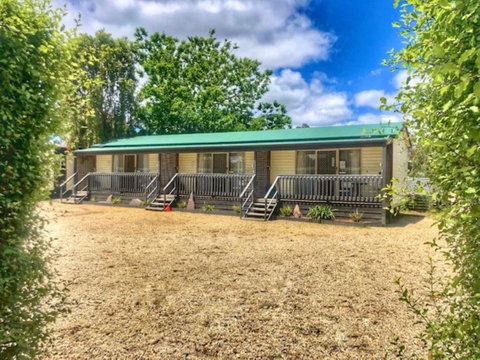 Alexandra Parklife Studio 4 - Queensland Tourism 0