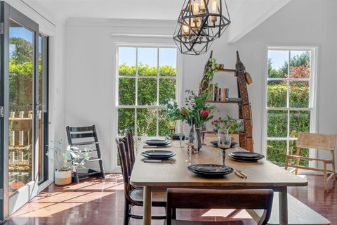 Alfie Your Stay Right In The Heart Of Berry - Queensland Tourism 2