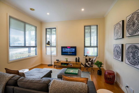 Alfies On Albert Daylesford - Queensland Tourism 1