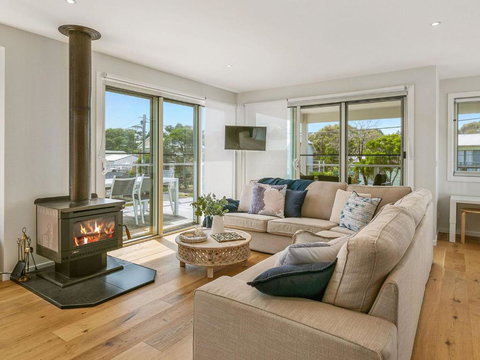 All Decked Out - Queensland Tourism 1